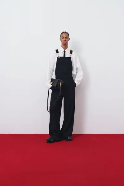 Look 25